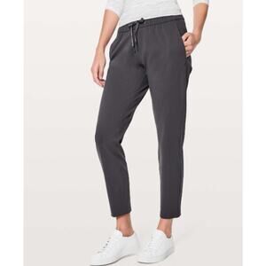 Lululemon Dark Shadow On the Fly 7/8 Crop Pant Womens Size 12 High Rise Slim Fit